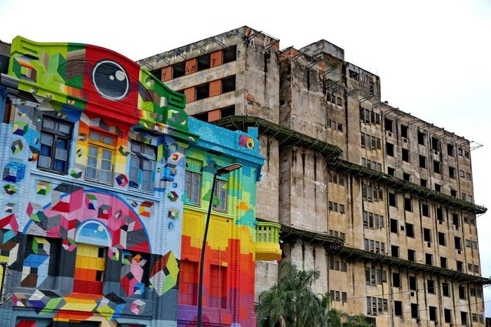 Pintura de fachada em Porto Alegre com tinta acrílica